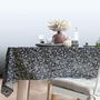 Voir la diapositive 2 : Paris Prix Nappe Déperlante Imprimé  Linette  140x240cm Noir & Écru