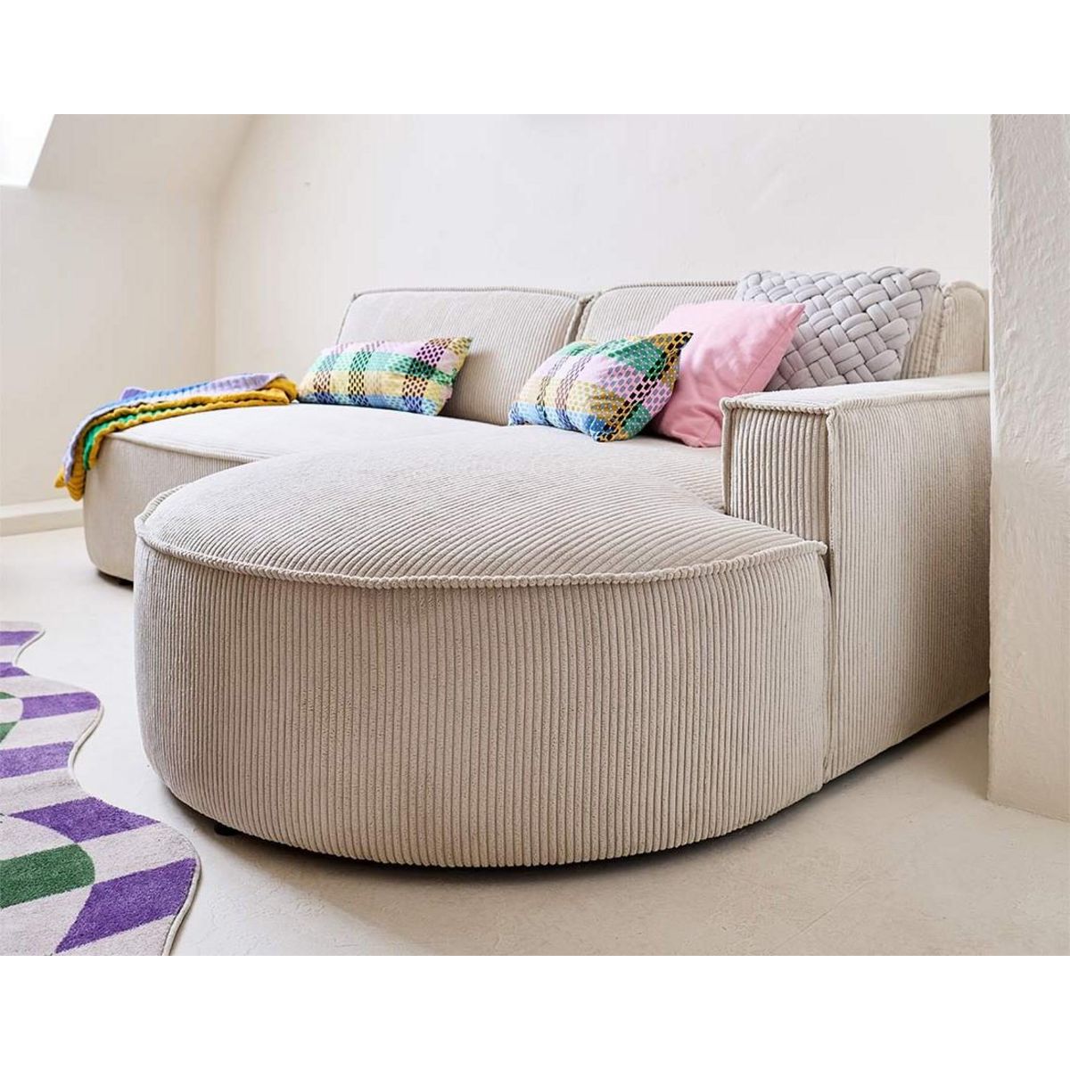 LISA DESIGN Spiaggia - canapé d'angle droit - forme arrondie - 4 places - en velours côtelé