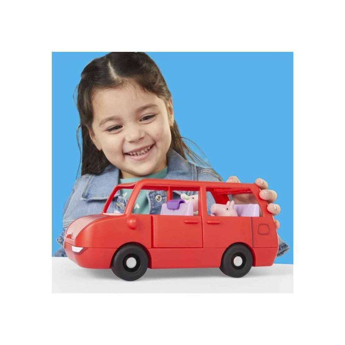HASBRO Peppa Pig La grande voiture familiale, coffret avec véhicule et 2 figurines, a partir de 3 ans
