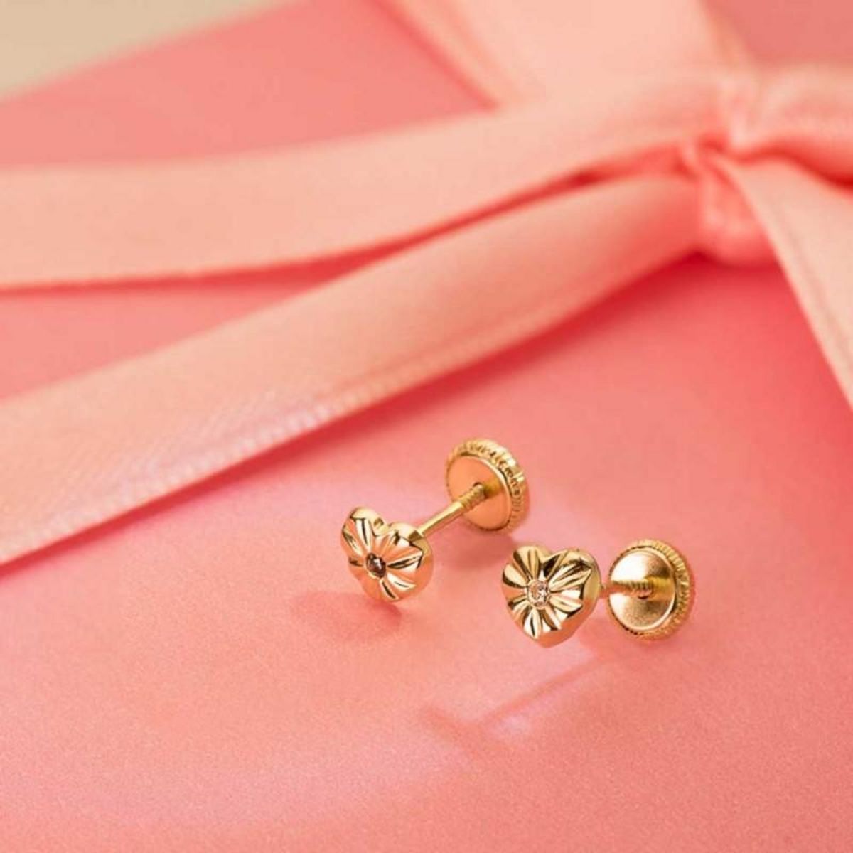 L'ATELIER D'AZUR Boucles d'Oreilles Or 18 Carats 750/000 Jaune Motif Coeur - Fille