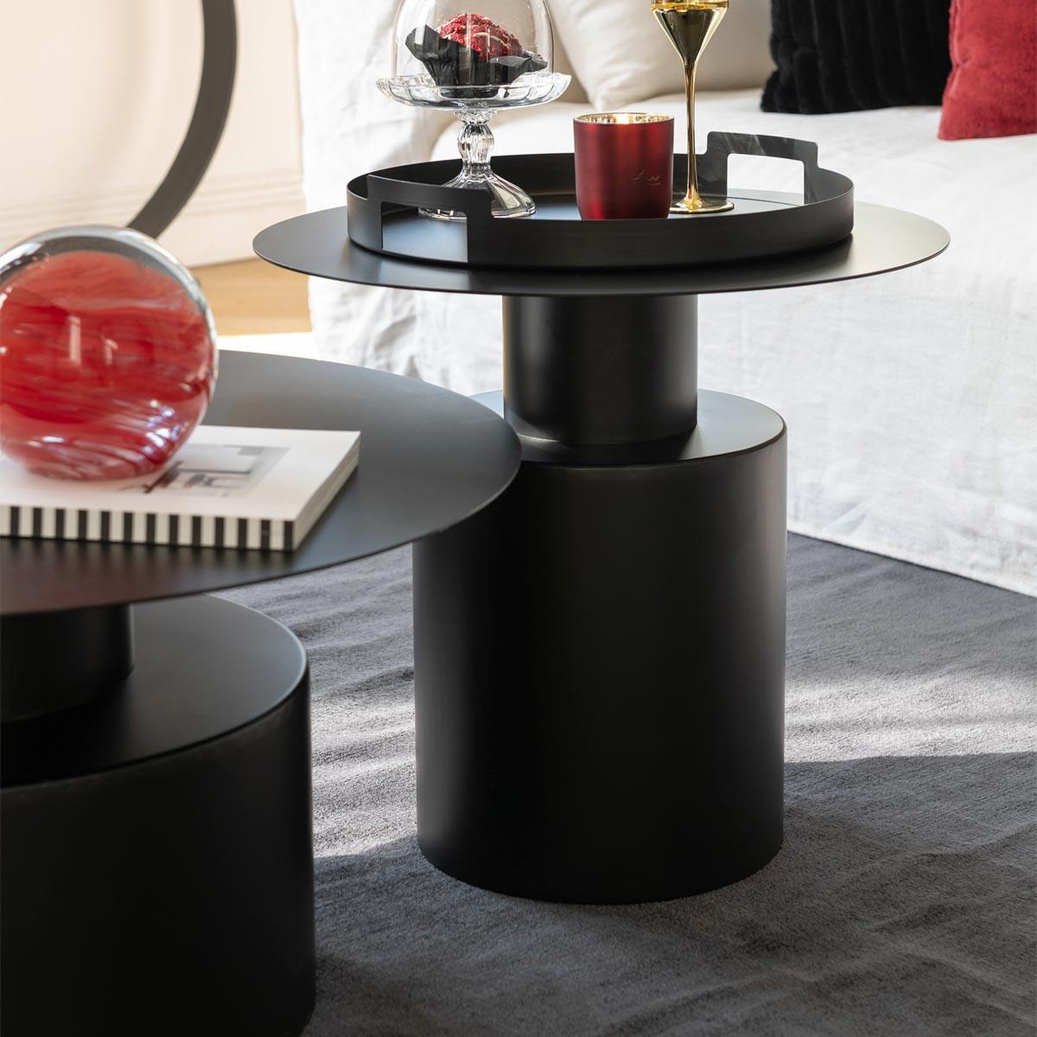 Voir la diapositive 5 : J-LINE Table d'Appoint en Métal  Gregorio  55cm Noir