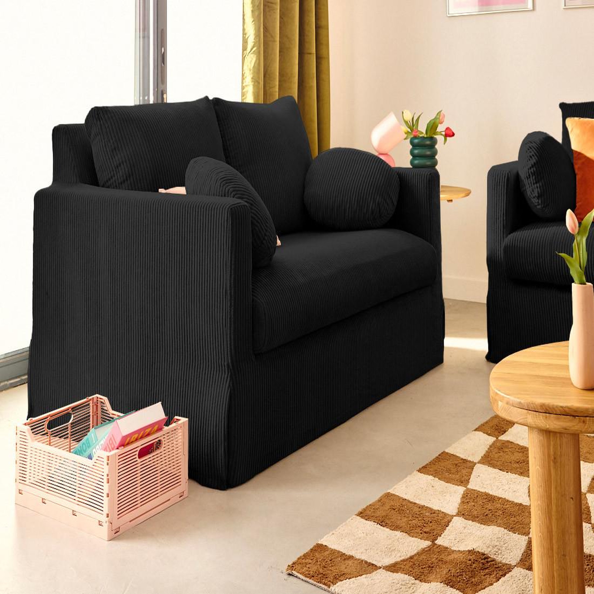 Voir la diapositive 1 : LISA DESIGN Serena - canapé droit déhoussable 2 places en velours côtelé