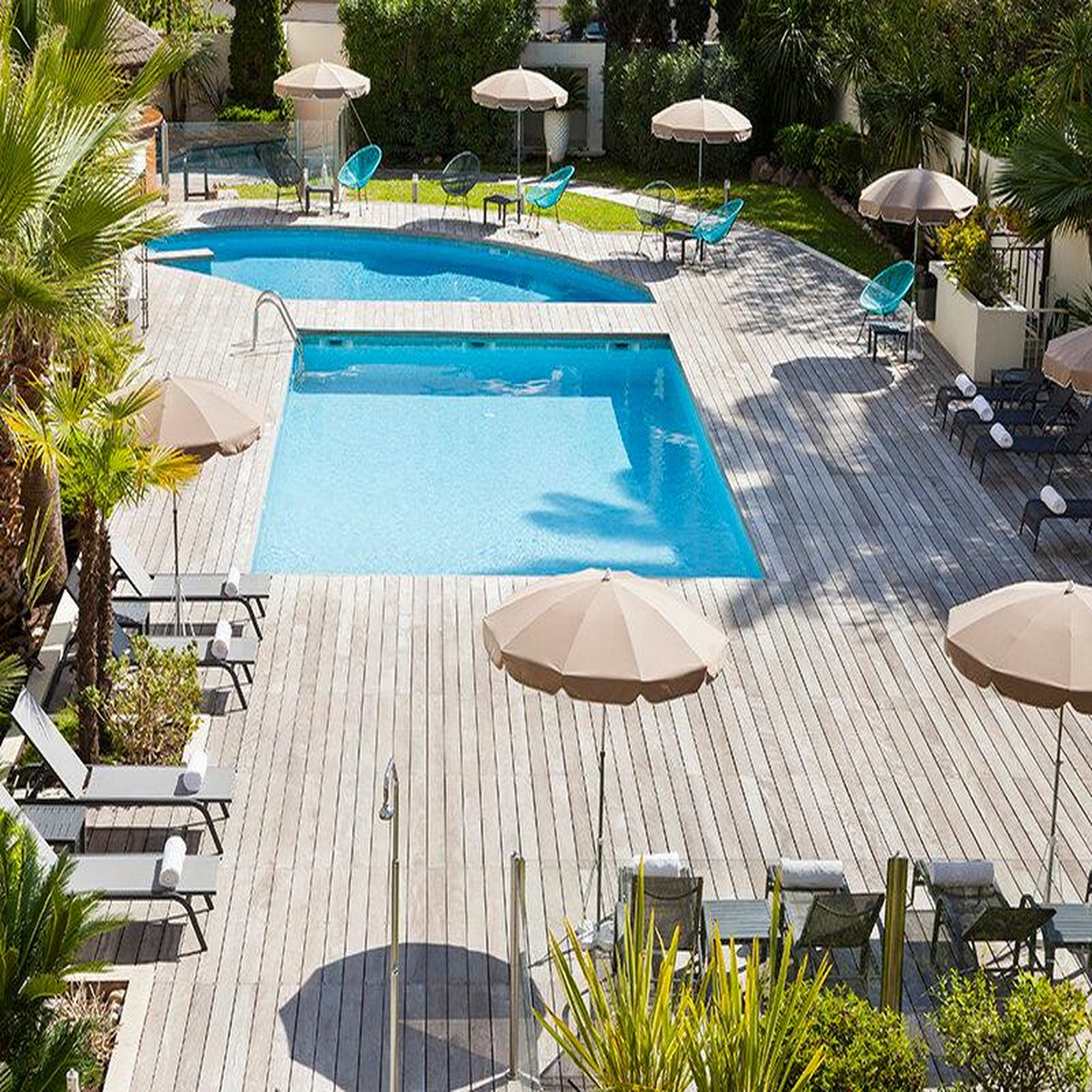 Voir la diapositive 4 : Smartbox Séjour 2 jours en hôtel 4* à cannes en duo - coffret cadeau séjour