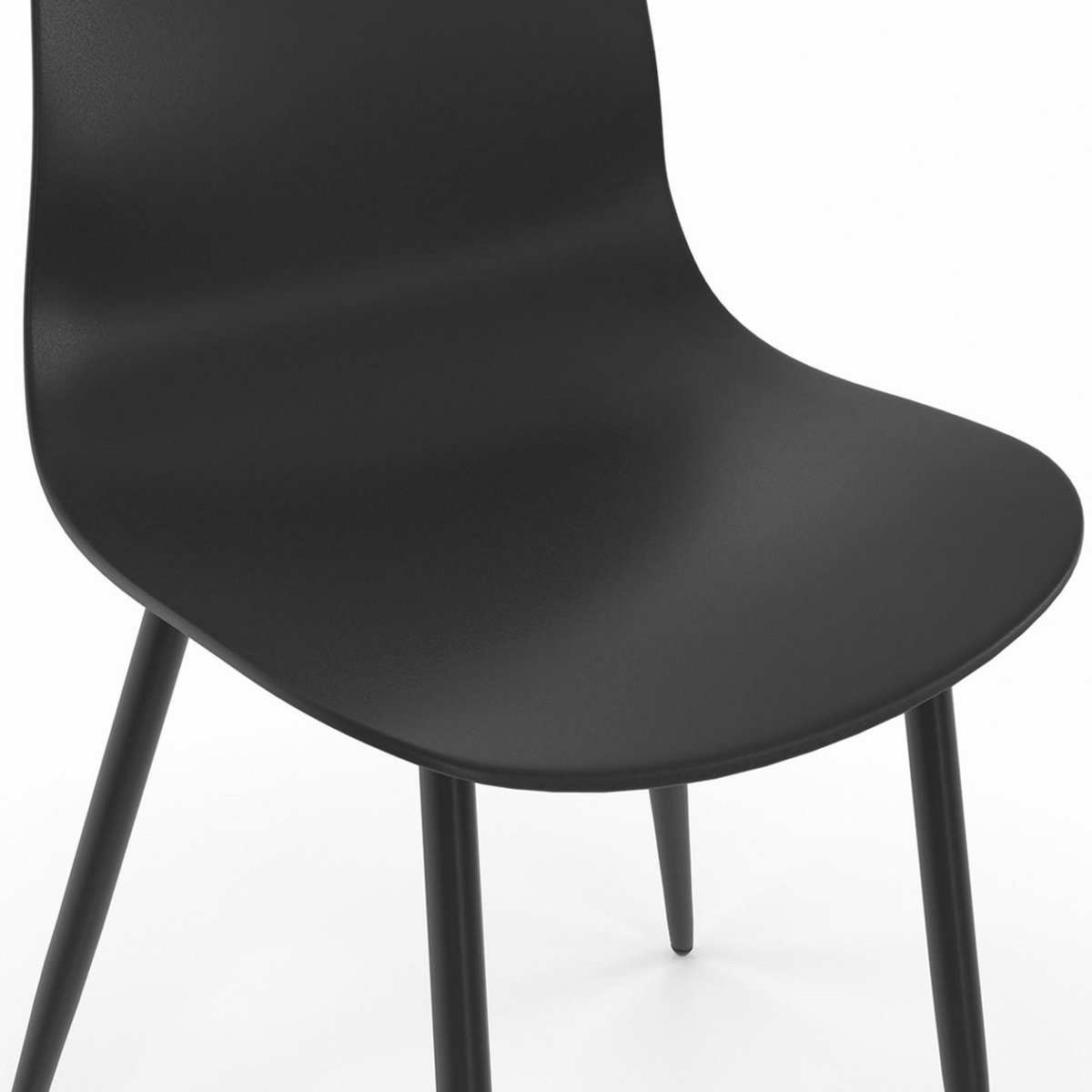 ID MARKET Lot de 6 chaises en polypropylène KIARA noires avec pieds en métal