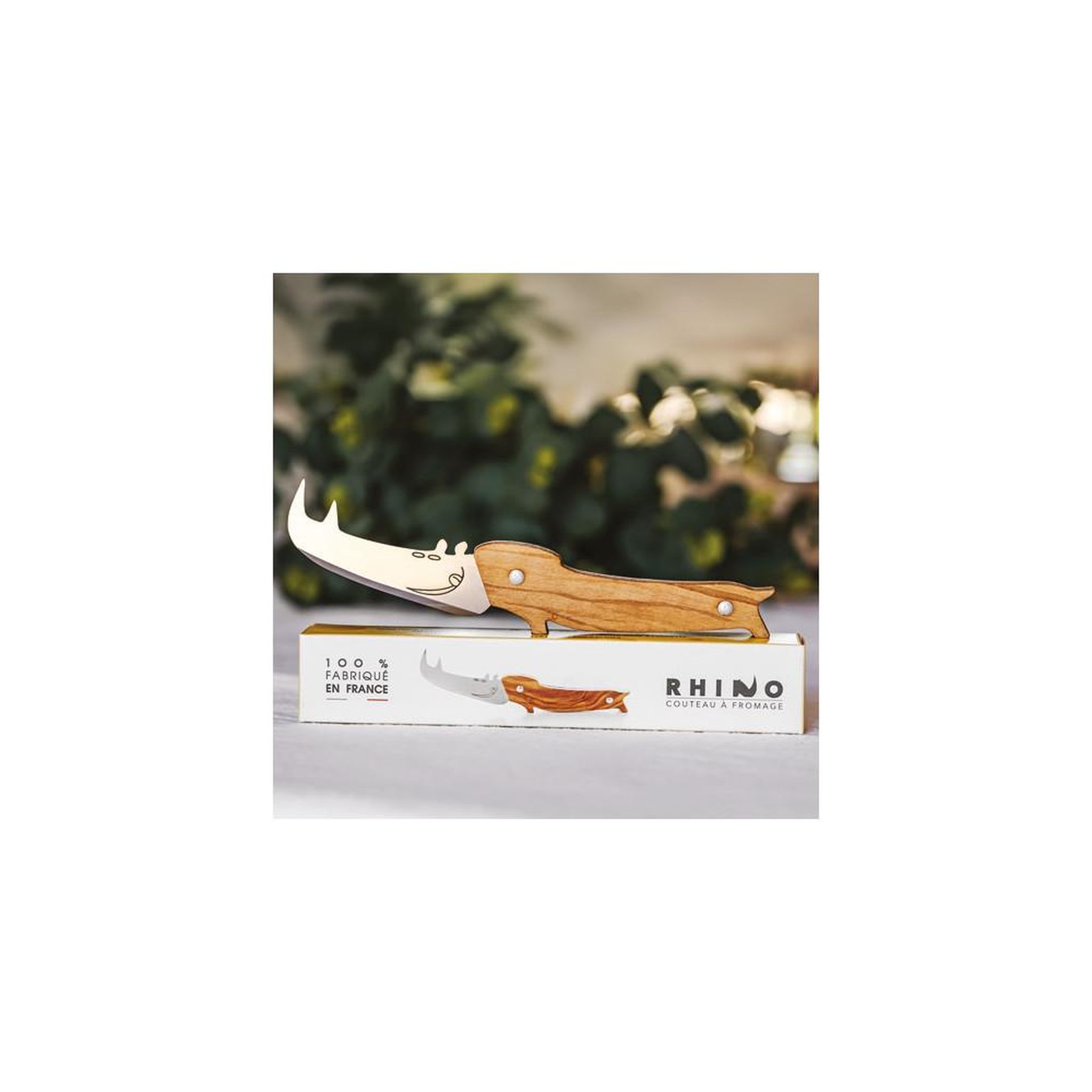 Voir la diapositive 4 : Roger orfevre Couteau tartine et beurrier 17 cm lame inox manche en bois d'olivier