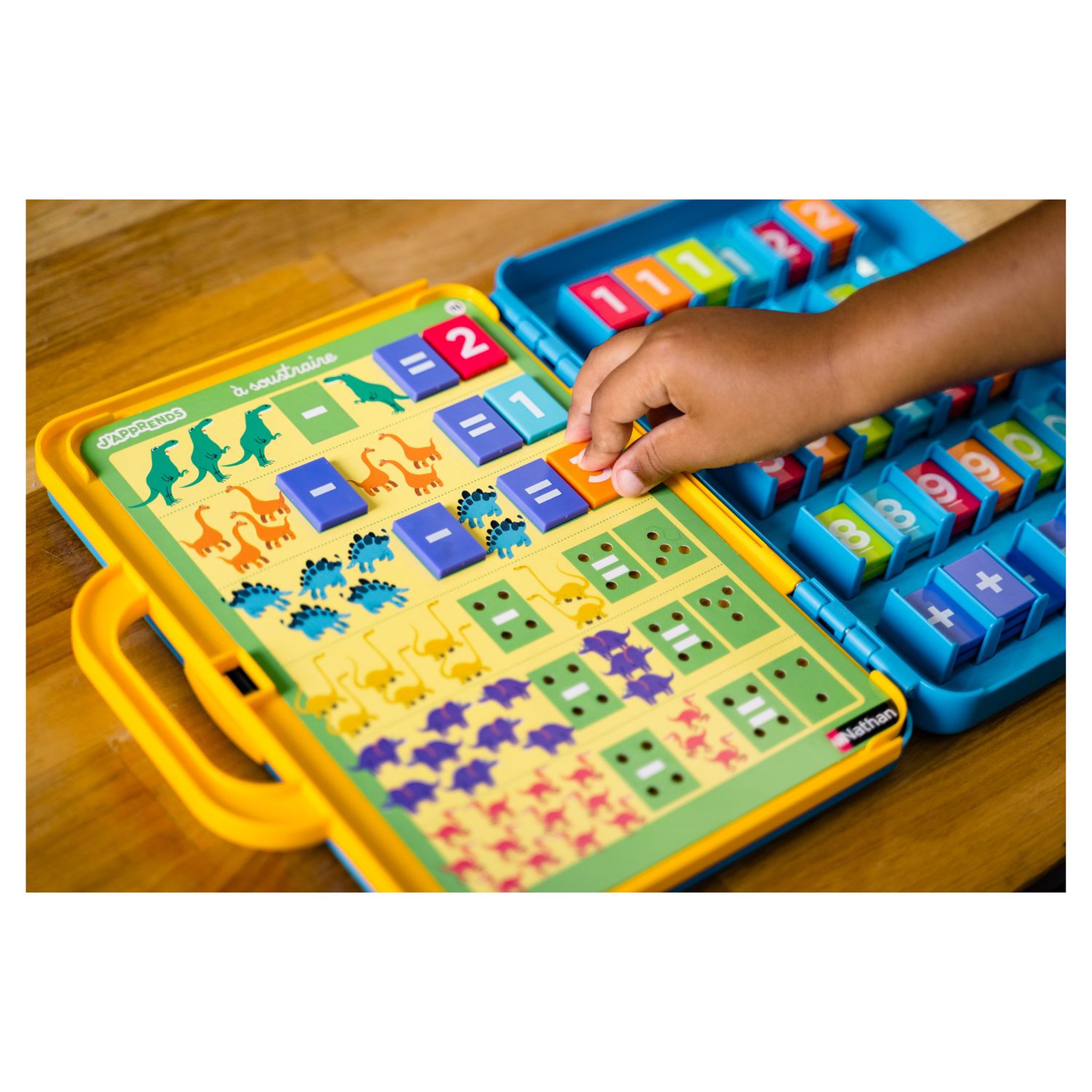 Voir la diapositive 5 : NATHAN J'apprends à compter Jeu éducatif