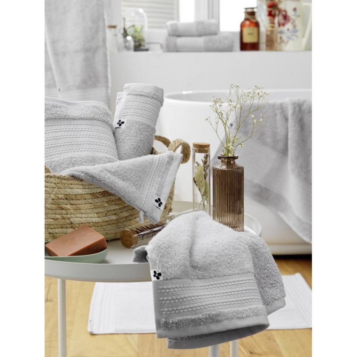 L EFFET PAPILLON Lot de 2 gants de toilette  Garance  15 x 21 cm / 100% Coton Bio / 600 gr/m² l'Effet Papillon -  - Lot de 2 Gants de toilette 15 x 21 cm