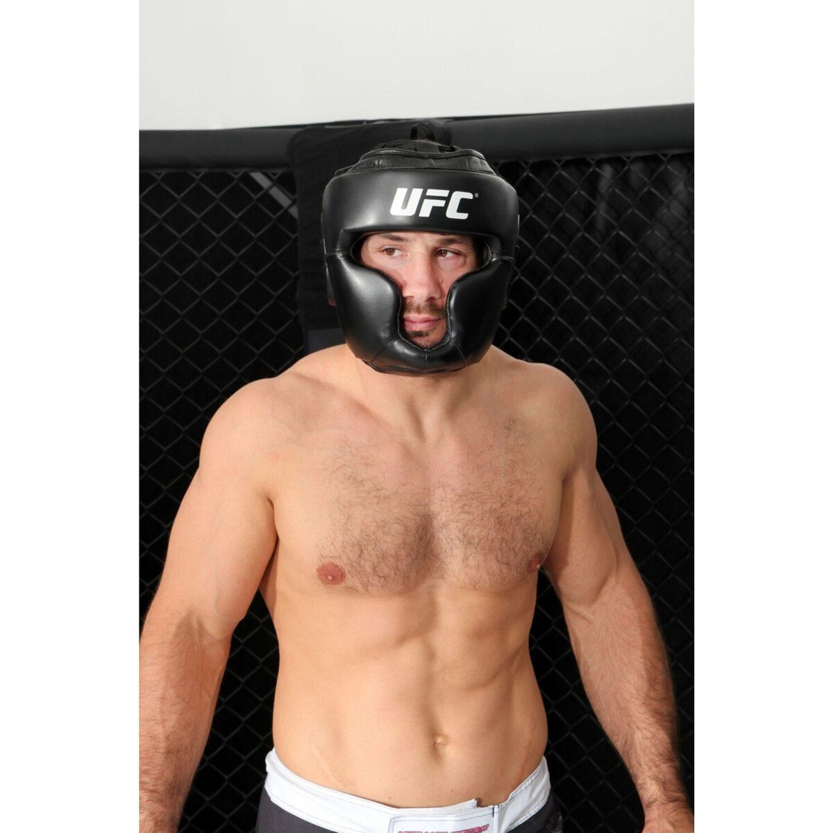 Casque de mma - ufc - couleur : noir - Article protections du sport - Achat  & prix