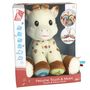 Voir la diapositive 3 : VULLI Peluche interactive touch and music - Sophie la girafe