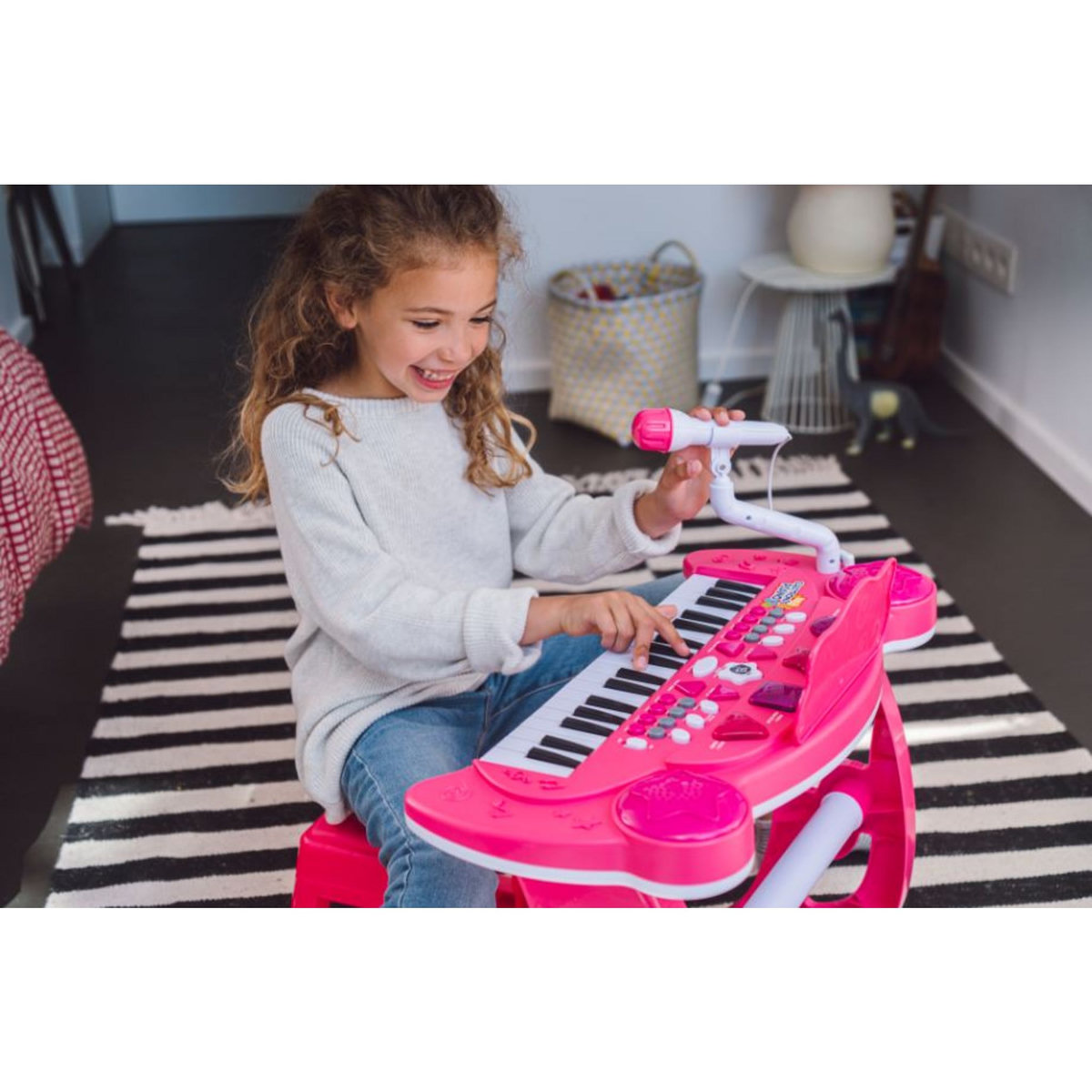 One Two Fun Clavier + tabouret + micro rose