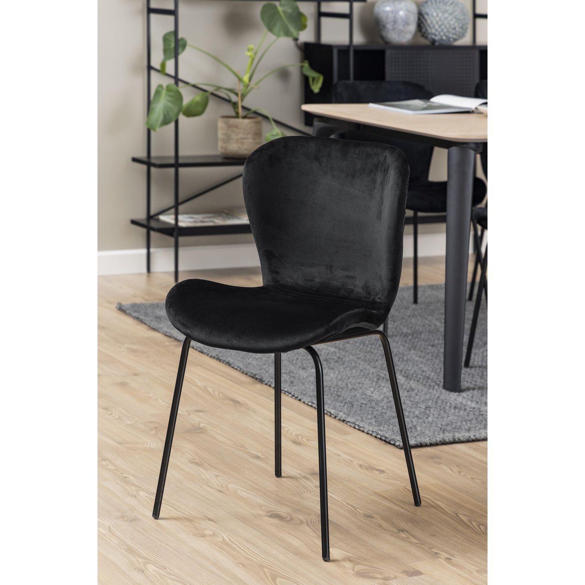 Voir la diapositive 2 : TOILINUX Lot de 2 chaises léonce en velours et métal - noir