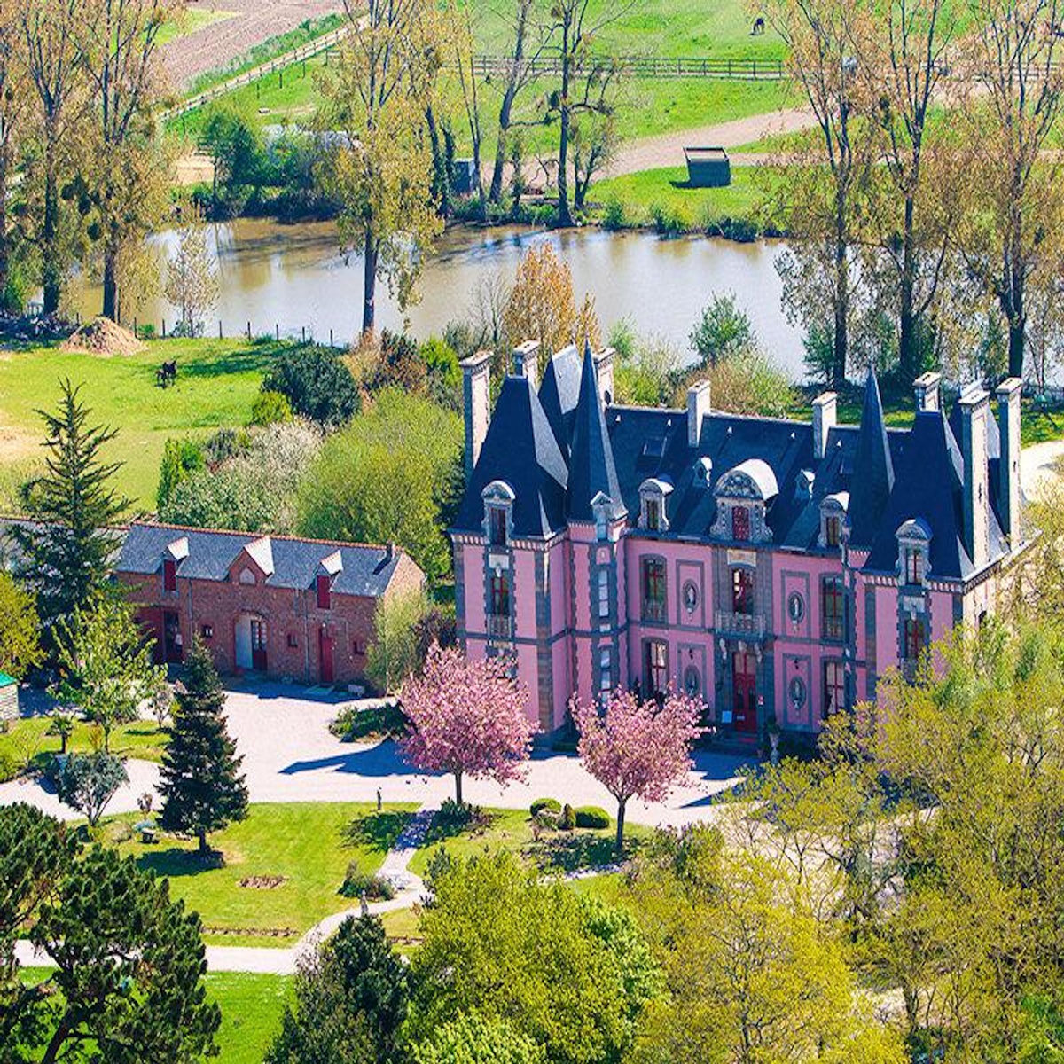 Smartbox Séjour 1 nuit au Château Hôtel du Colombier 4* à Saint-Malo - Coffret Cadeau Séjour