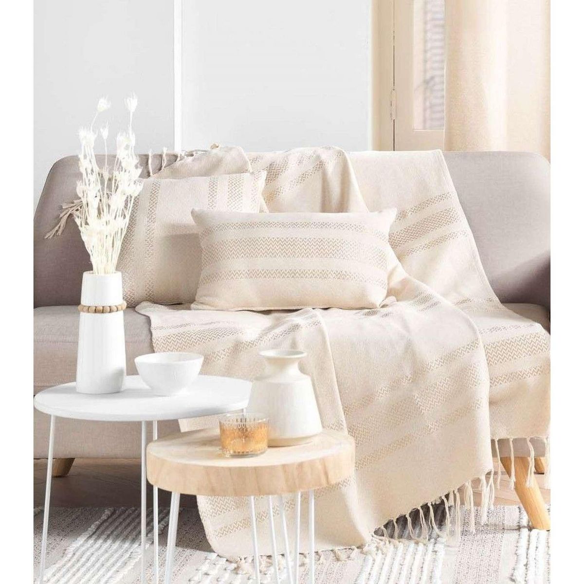 Douceur d'Intérieur Coussin déhoussable ALTHA - Coton jacquard - 40 x 40 cm - Ecru