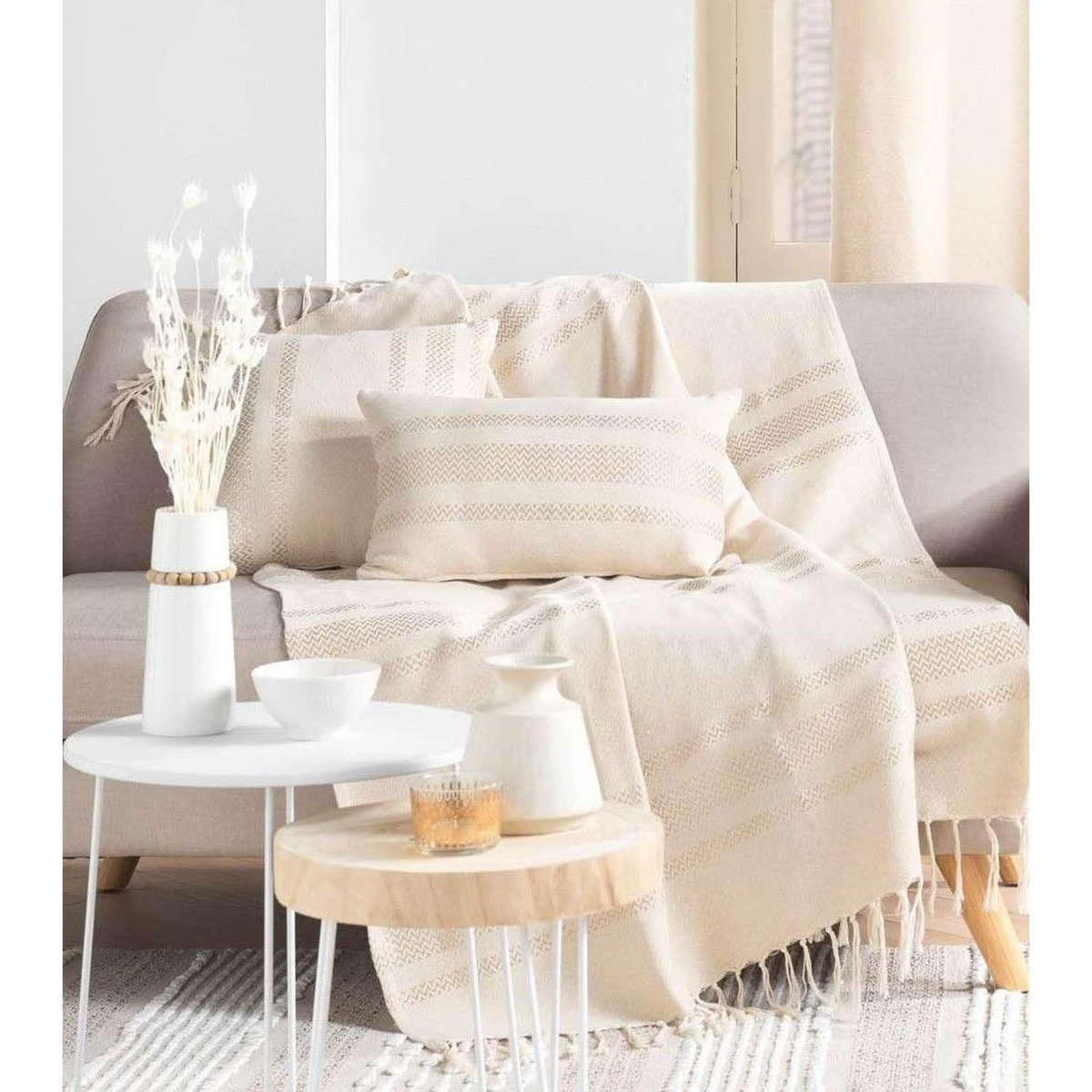 Douceur d'Intérieur Coussin déhoussable ALTHA - Coton jacquard - 40 x 40 cm - Ecru