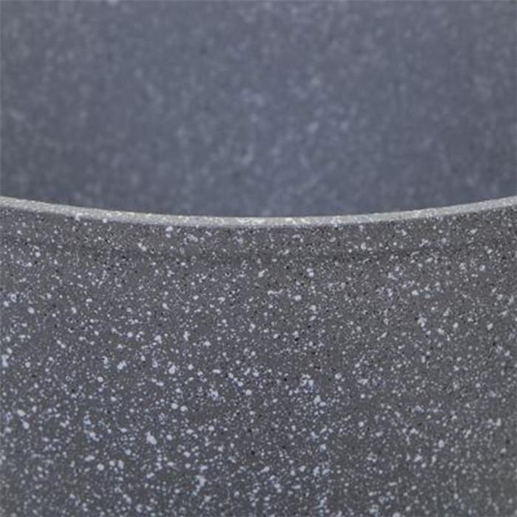 Voir la diapositive 4 : FIVE Sauteuse en Aluminium  Nature  28cm Gris