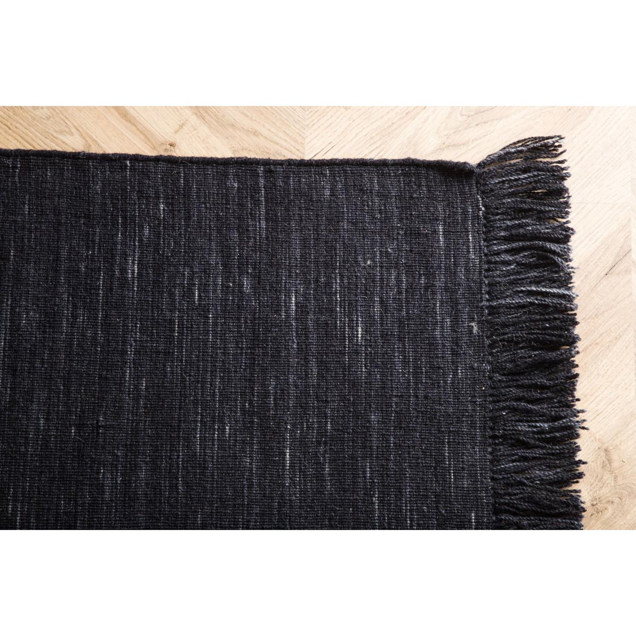 Voir la diapositive 5 : Paris Prix Tapis déco en laine  elton  252x300cm noir
