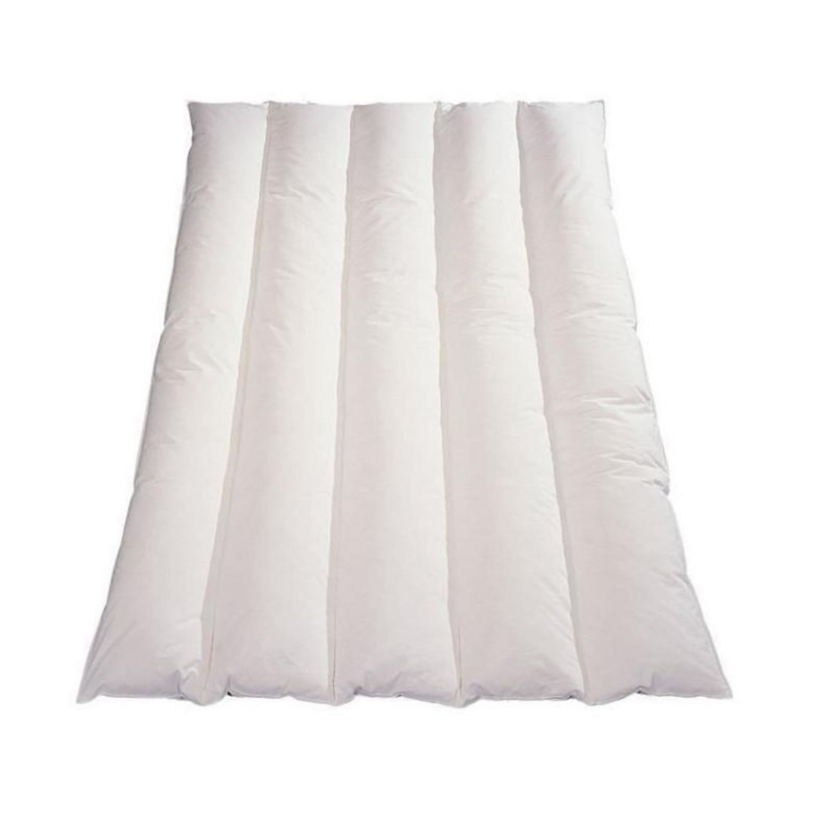 BLANREVE BLANREVE Couette legere en microfibre - 240 x 260 cm - Blanc