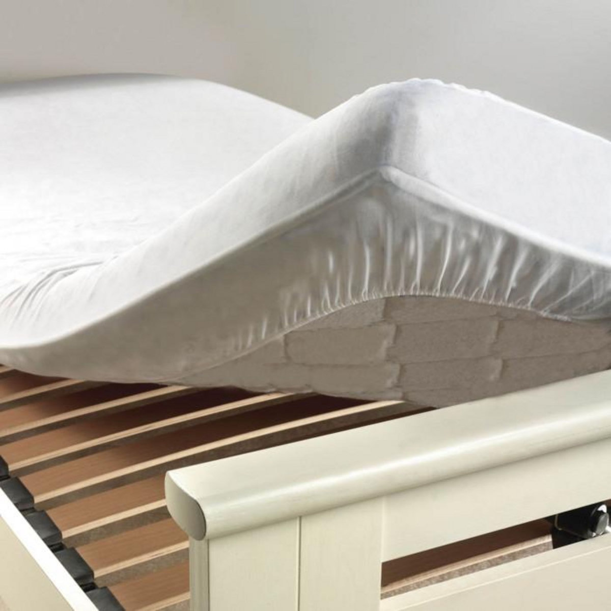Paris Prix Protège Matelas  Ponny AA  140x190cm Blanc