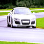 Voir la diapositive 2 : Smartbox Stage de pilotage : 2 tours sur le circuit de Montlhéry en Audi R8 V10 - Coffret Cadeau Sport & Aventure