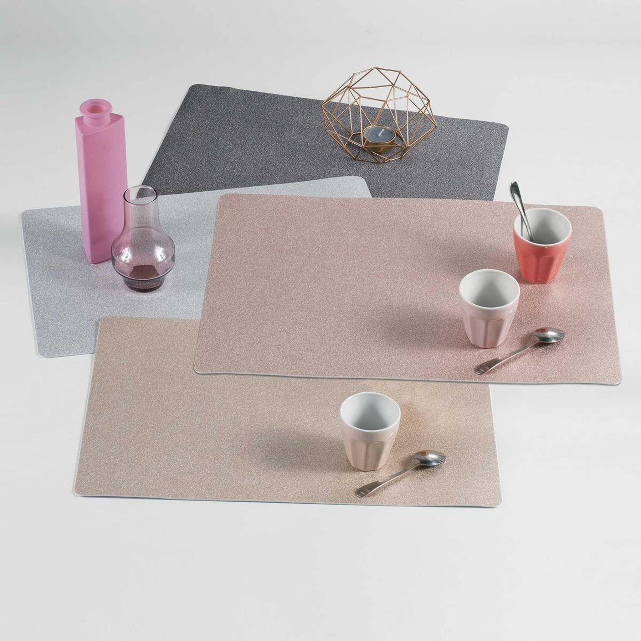 Voir la diapositive 3 : Douceur d'Intérieur Set de table à paillettes  midnight  28x44cm rose
