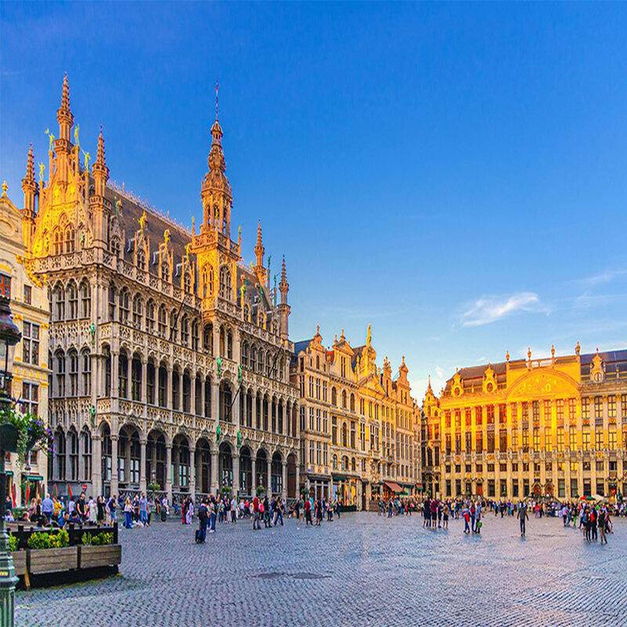 Voir la diapositive 4 : Smartbox 4 jours à bruxelles avec atelier de chocolat - coffret cadeau séjour