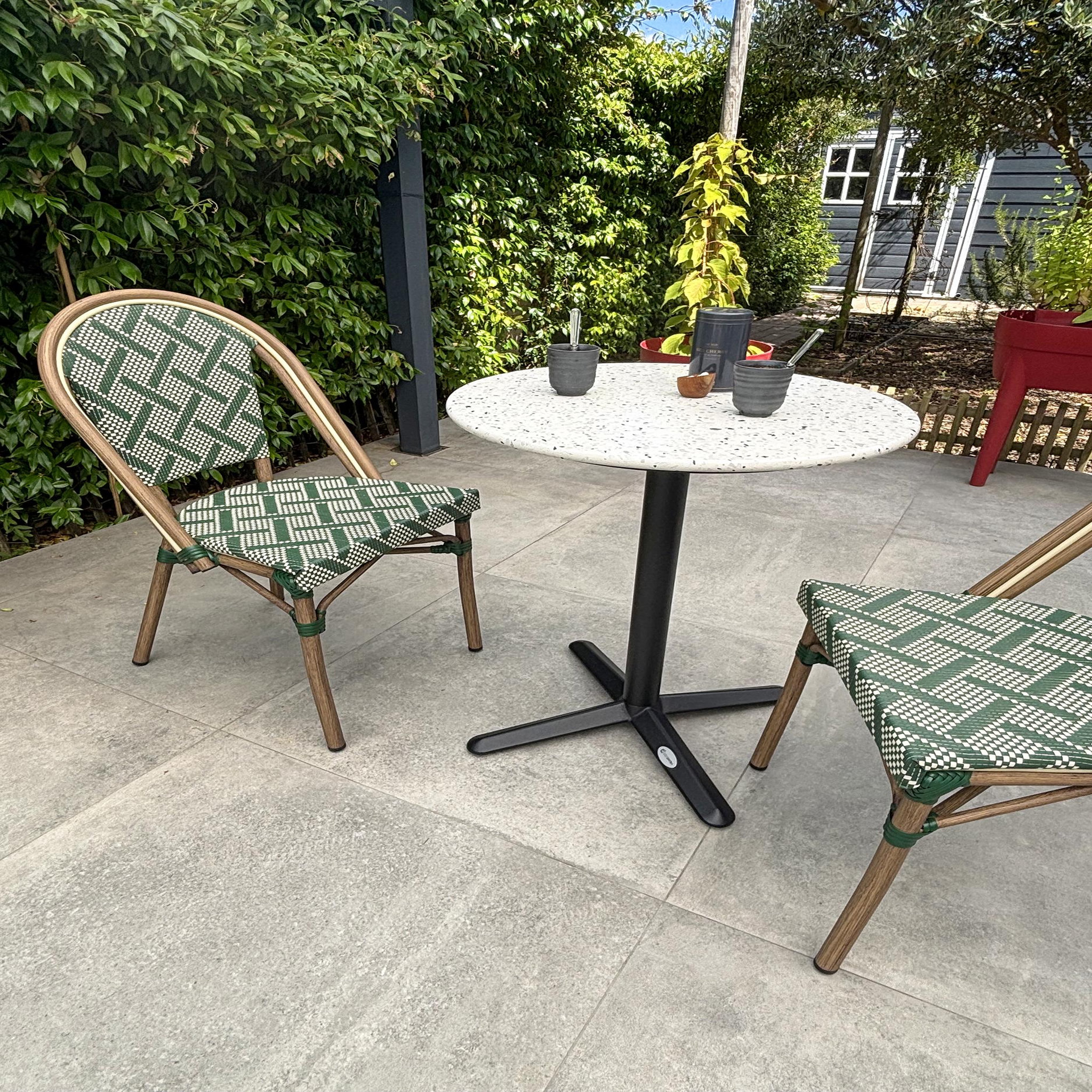 Voir la diapositive 3 : DCB GARDEN Ensemble repas de jardin en acier et plateau rond terrazzo (2 places)