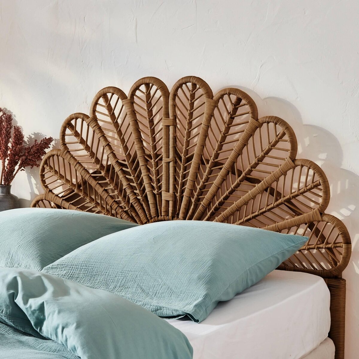 SWEEEK Tête de lit en rotin foncé, Anggun