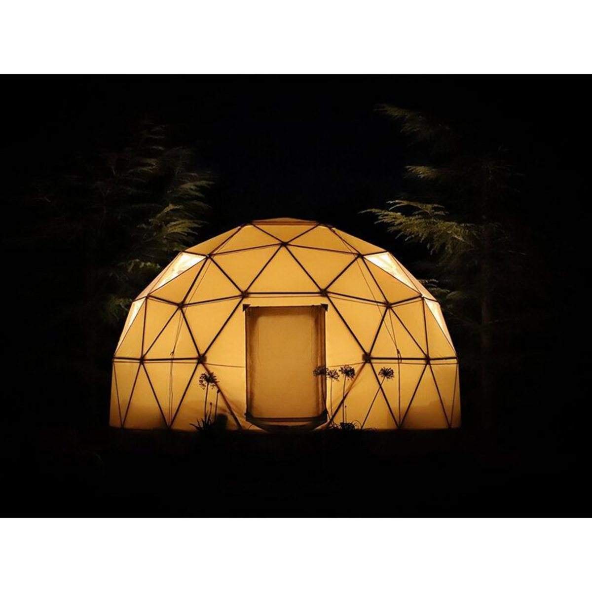 Smartbox Séjour insolite en famille : 2 jours en dôme près d'Aurillac - Coffret Cadeau Séjour