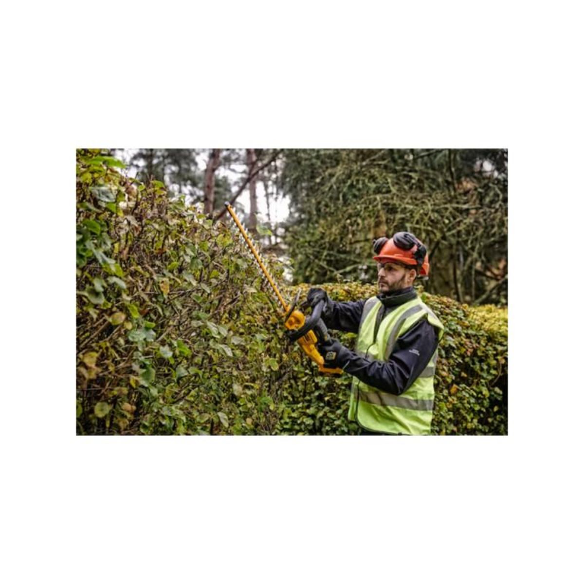 Dewalt Taille-haies XR 18V DEWALT - 55 cm - Sans batterie ni chargeur - DCMHT563N-XJ