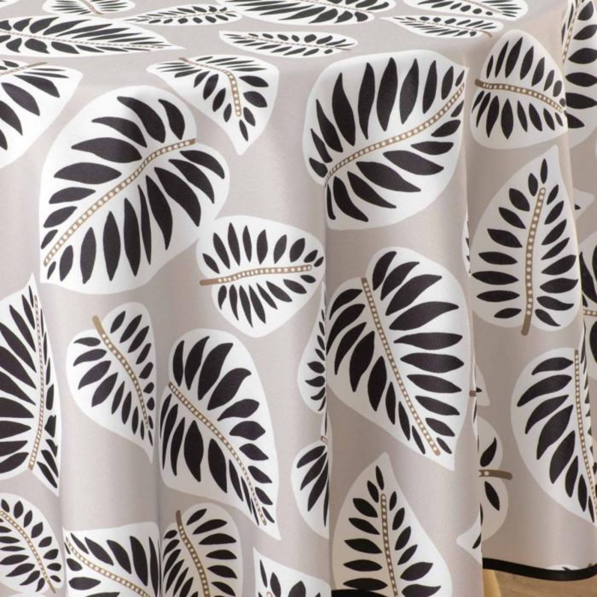 Paris Prix Nappe Antitache Ronde Imprimé  Alma  180cm Noir
