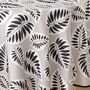 Voir la diapositive 2 : Paris Prix Nappe Antitache Ronde Imprimé  Alma  180cm Noir