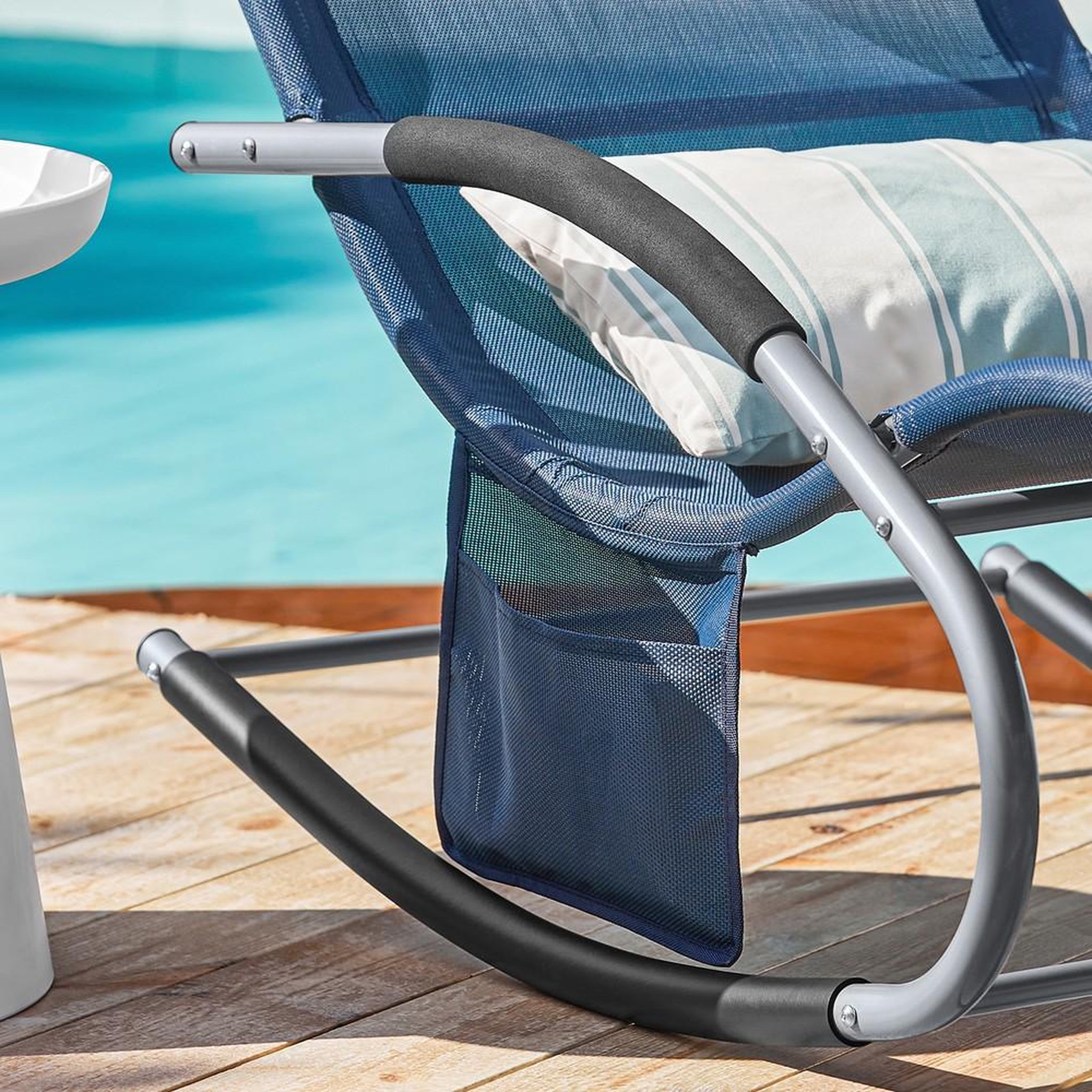 Voir la diapositive 4 : SOBUY SoBuy - Fauteuil À Bascule De Jardin pliable - Moderne - OGS28
