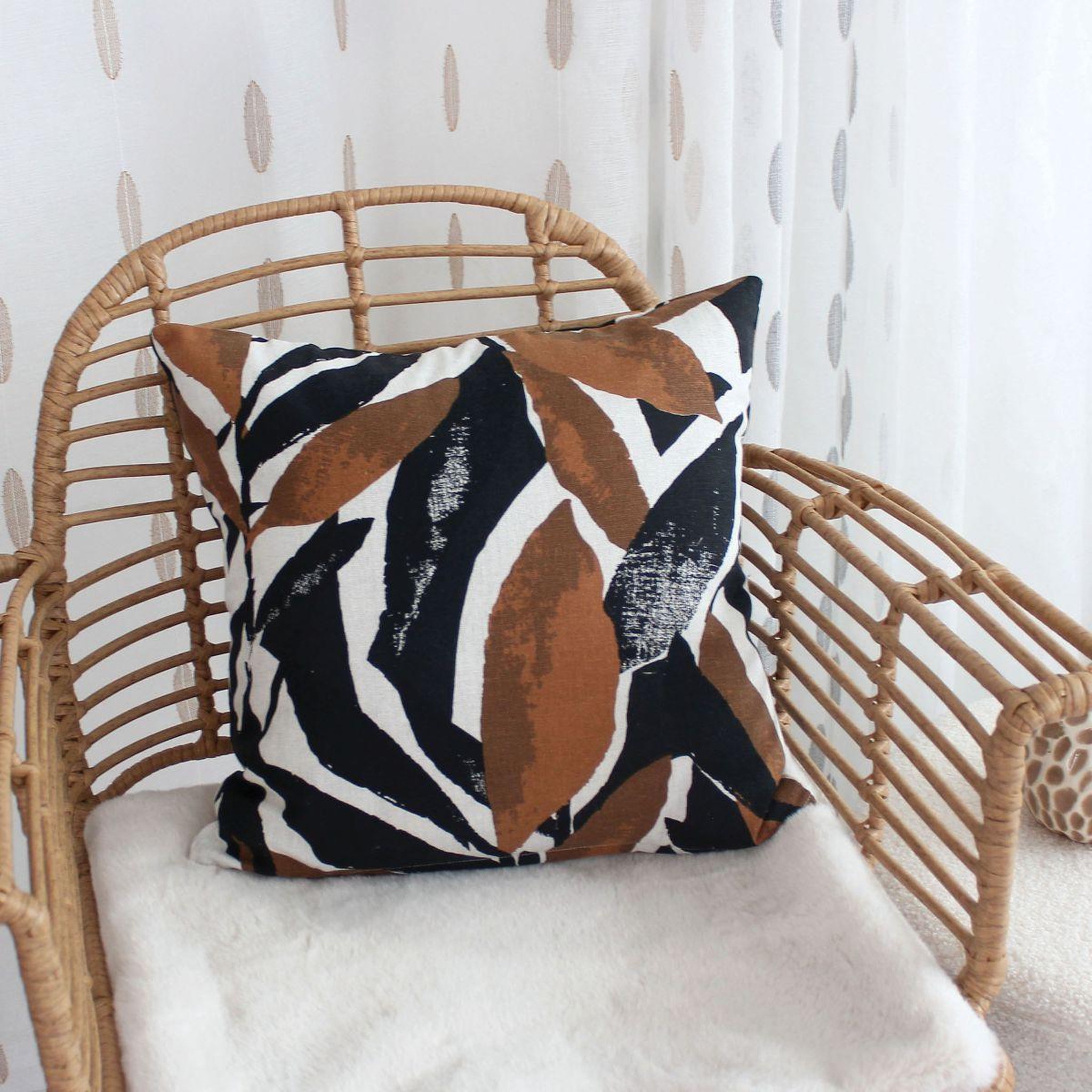 Voir la diapositive 4 : ENJOY HOME Coussin déco à motif  copper  40x40cm multicolore