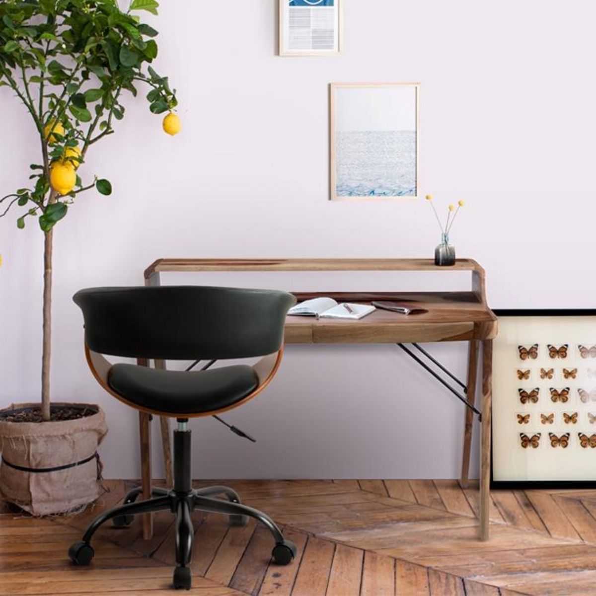 Rendez vous déco Chaise de bureau pivotante sur roulettes en bois et PU noir - Basile