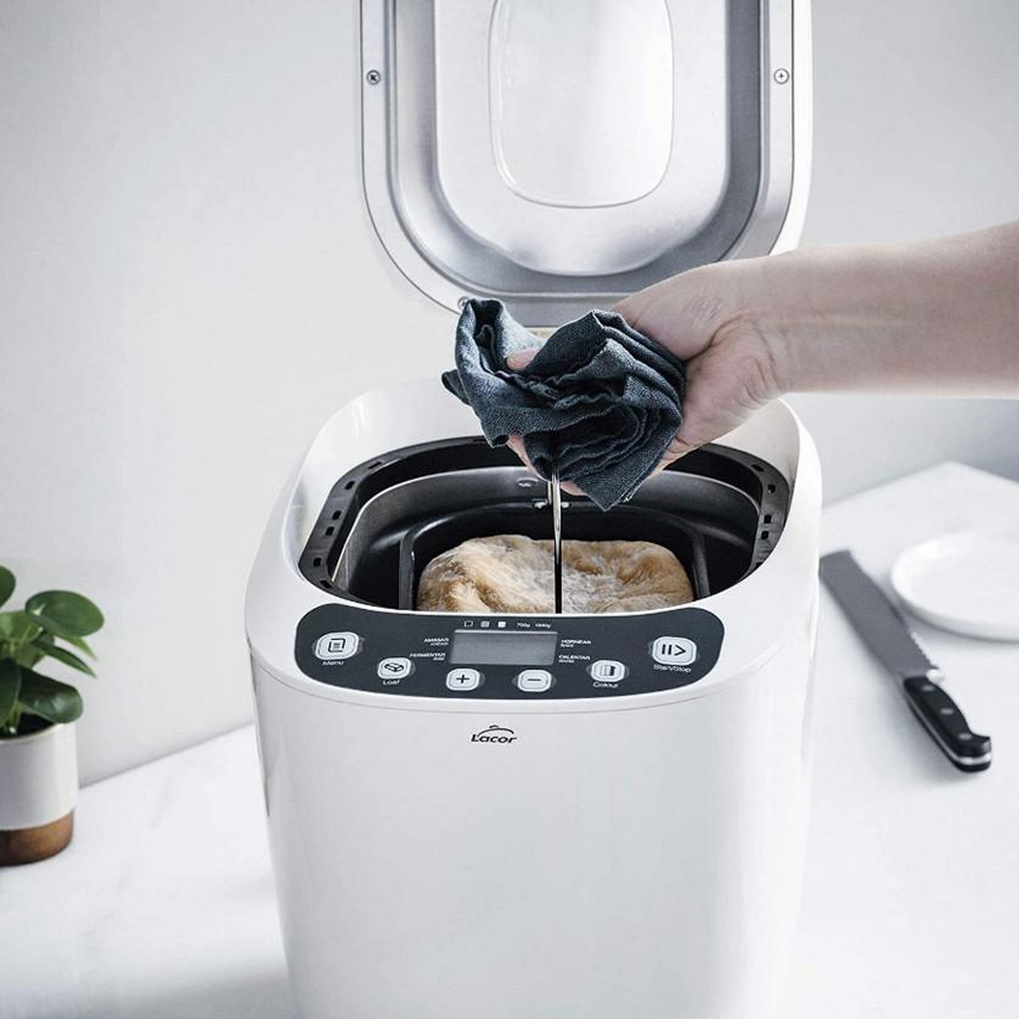 Voir la diapositive 3 : Lacor Machine à pain 1kg 550w blanc/gris - 69334