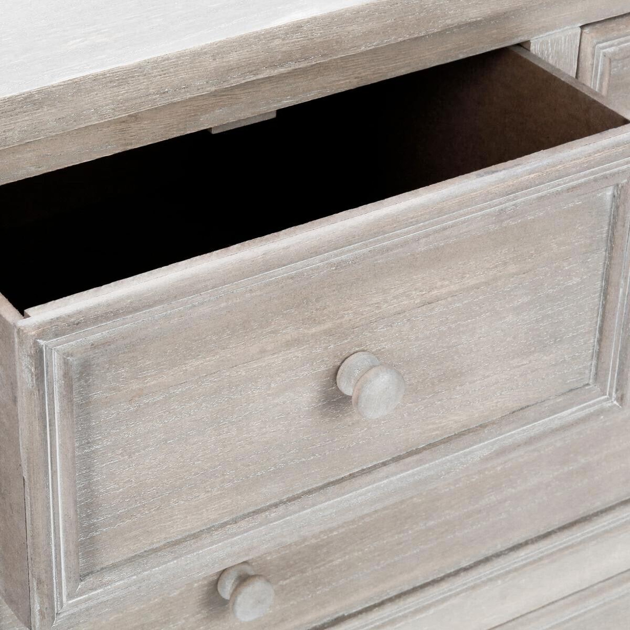 Voir la diapositive 2 : ATMOSPHERA Commode 5 tiroirs  charme  81cm naturel