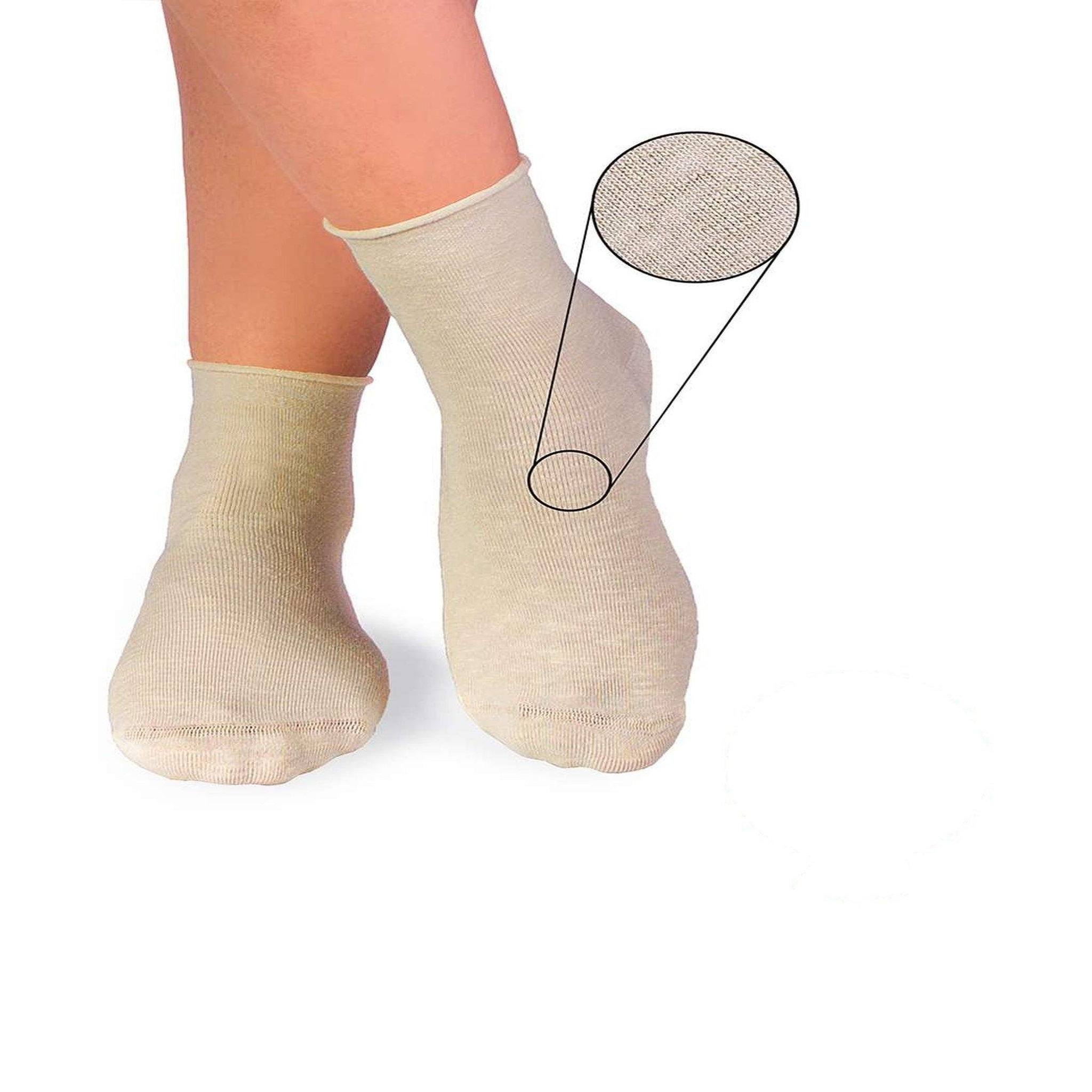 PIRIN HILL Chaussettes en lin écrues. Coloris disponibles : Beige