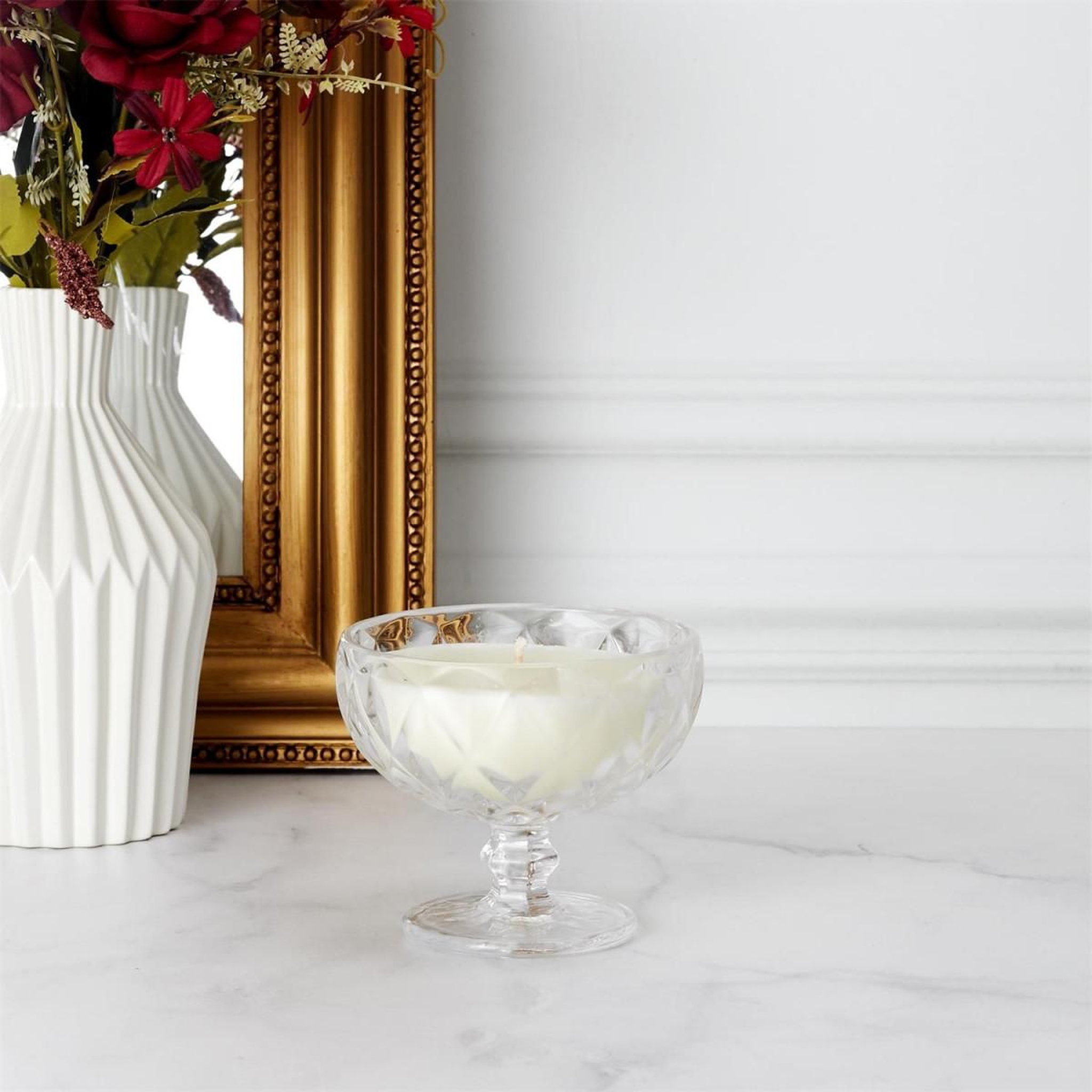 Voir la diapositive 2 : The Home Deco Factory Bougie Parfumée Déco  Coupelle  250g Iris