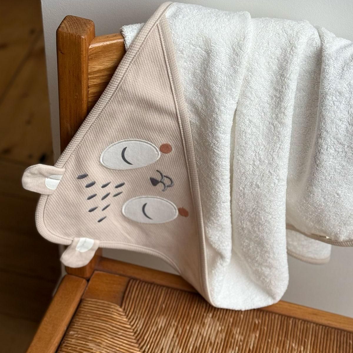 Petit Béguin Cape et gant de bain bébé Baby Panda