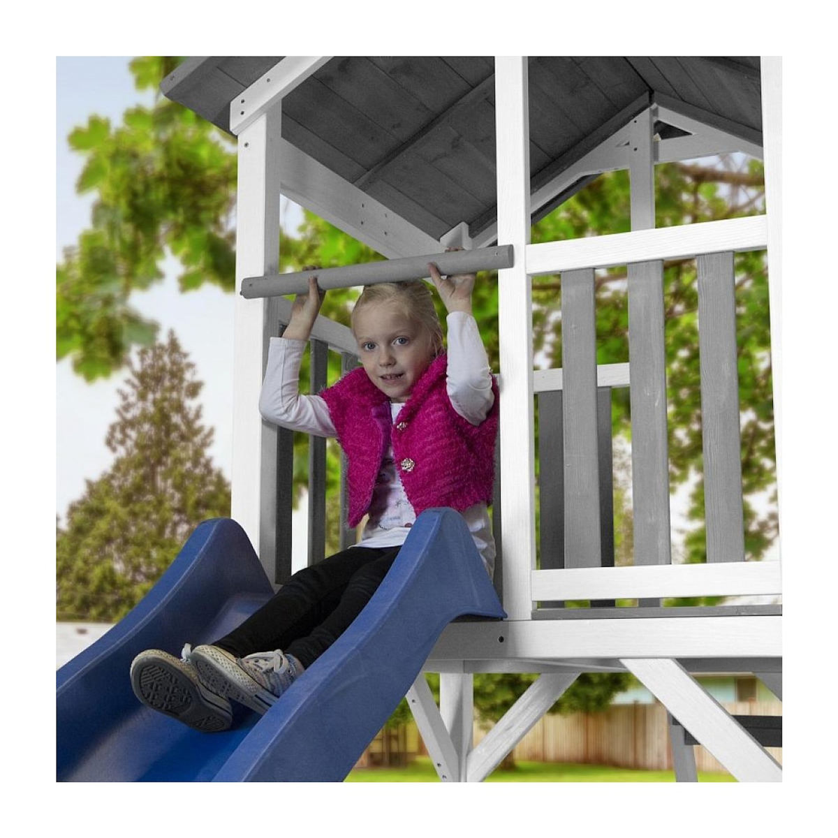 Axi House AXI Structure de jeu Beach Tower avec balancoire nid ovale Roxy Gris Blanc avec toboggan Bleu