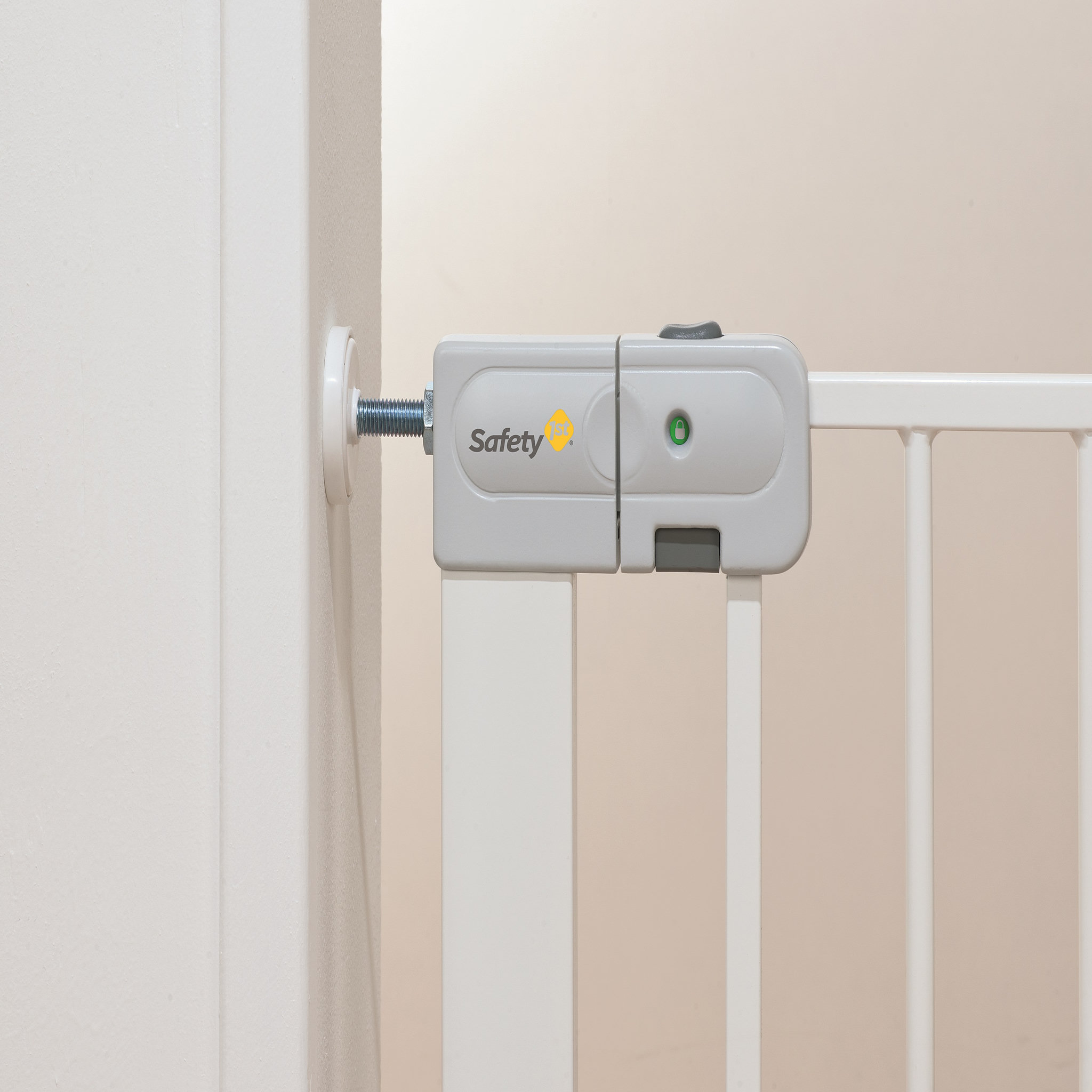 Voir la diapositive 4 : SAFETY FIRST Barrière auto close 73-80 cm
