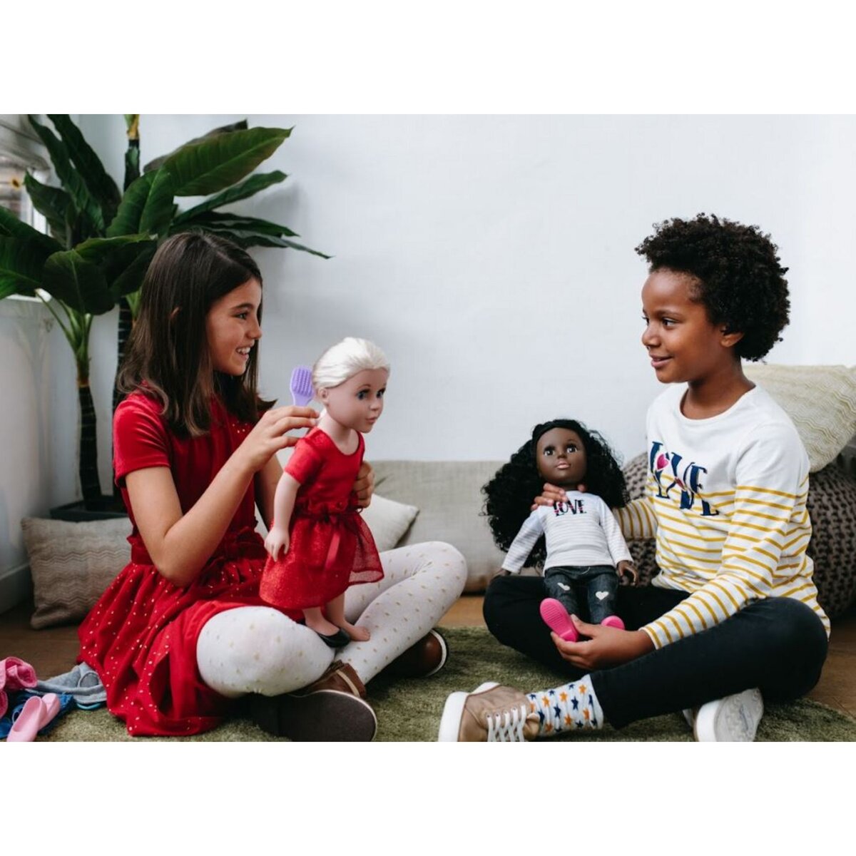 One Two Fun Ma jolie poupée mode 46 cm - Robe rouge