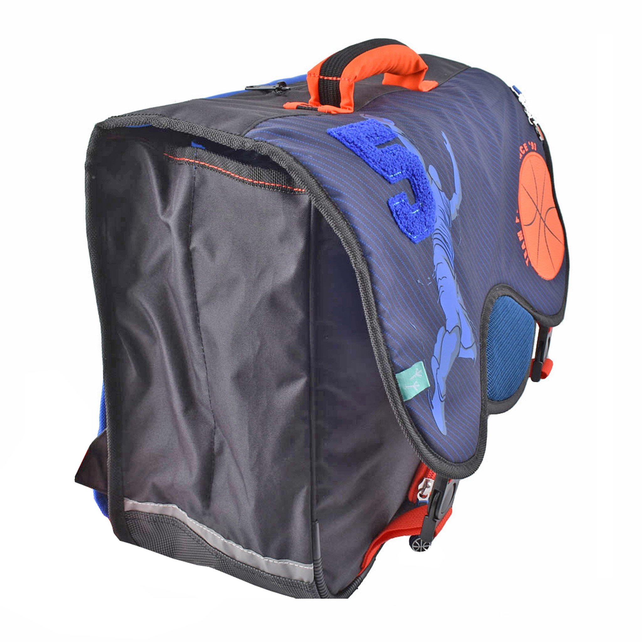 Voir la diapositive 8 : AUCHAN Cartable 41 cm CM1/CM2 Playground