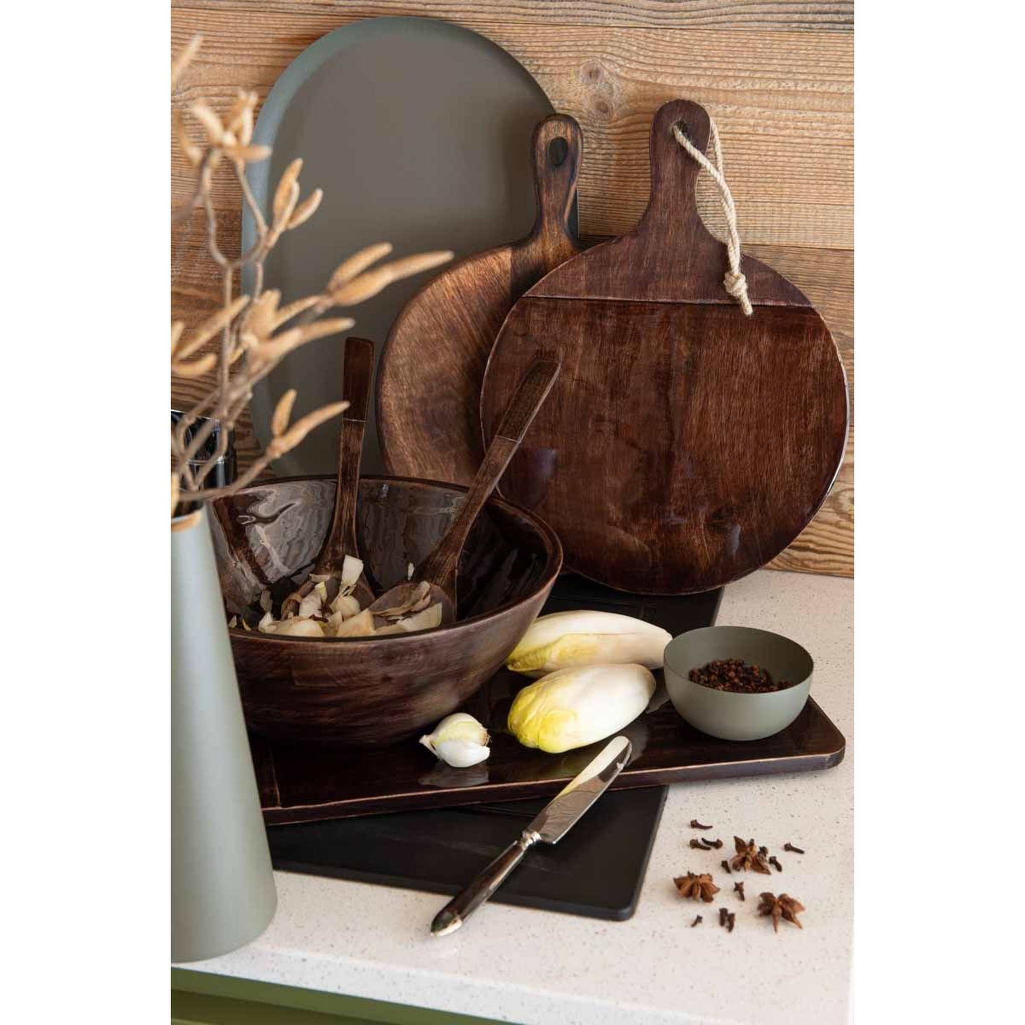 Voir la diapositive 4 : J-LINE Planche à découper en bois  pyra  60cm noir