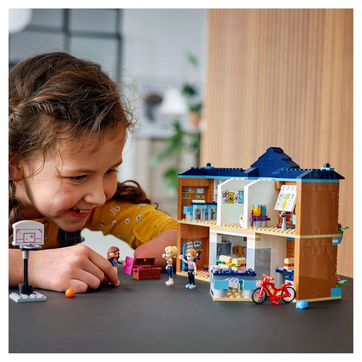 LEGO Friends 41682 - L&rsquo;école de Heartlake City
