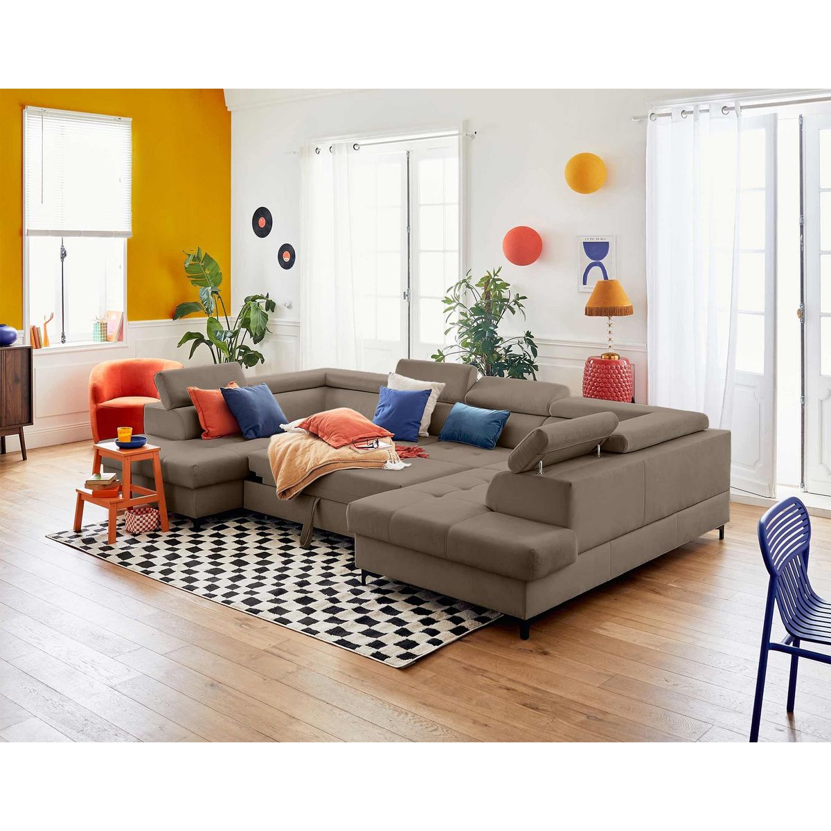 LISA DESIGN Merida - canapé panoramique en u - 7 places - convertible avec coffres et têtières réglables - en velours