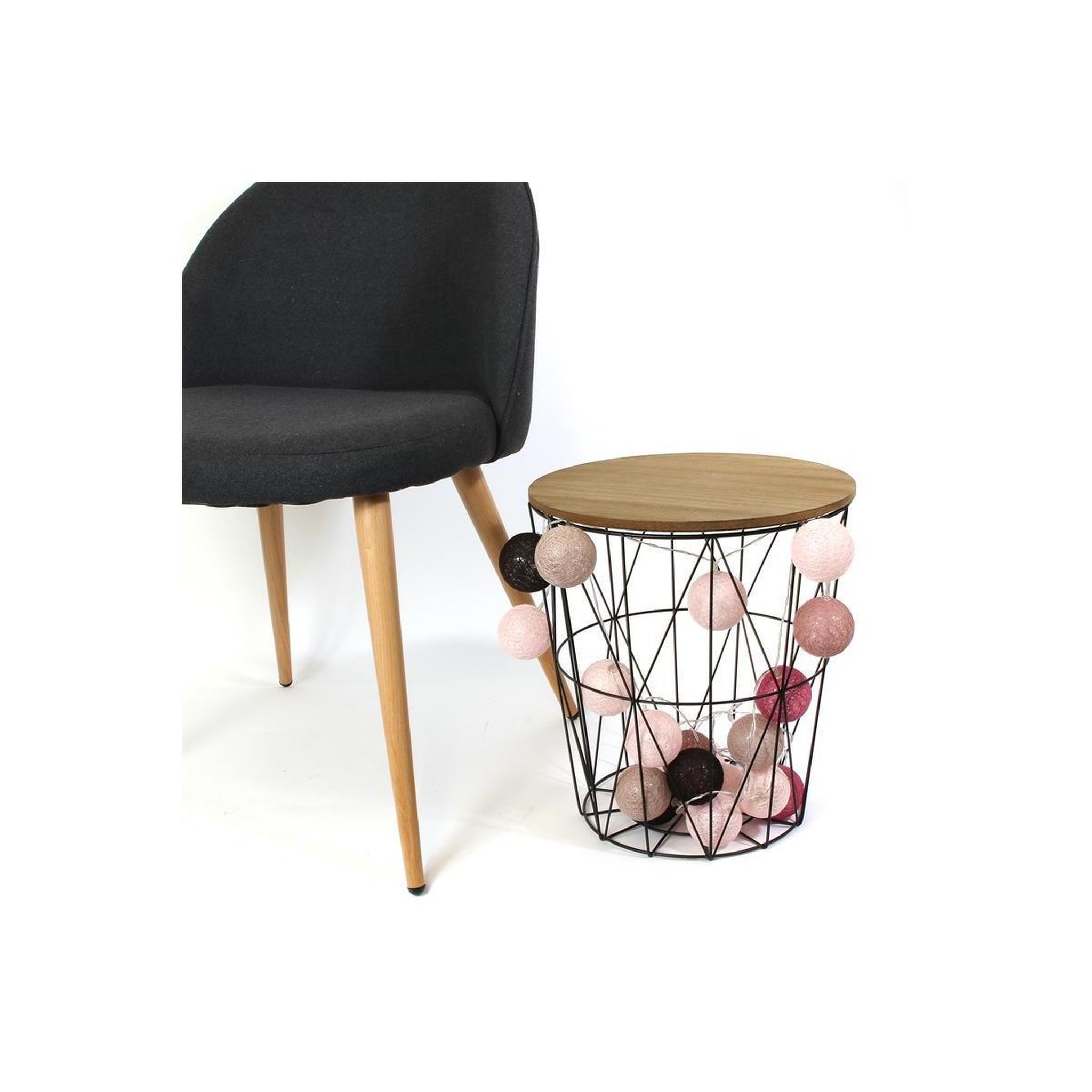 Voir la diapositive 3 : The Home Deco Factory Guirlande lumineuse à led  10 boules  175cm taupe