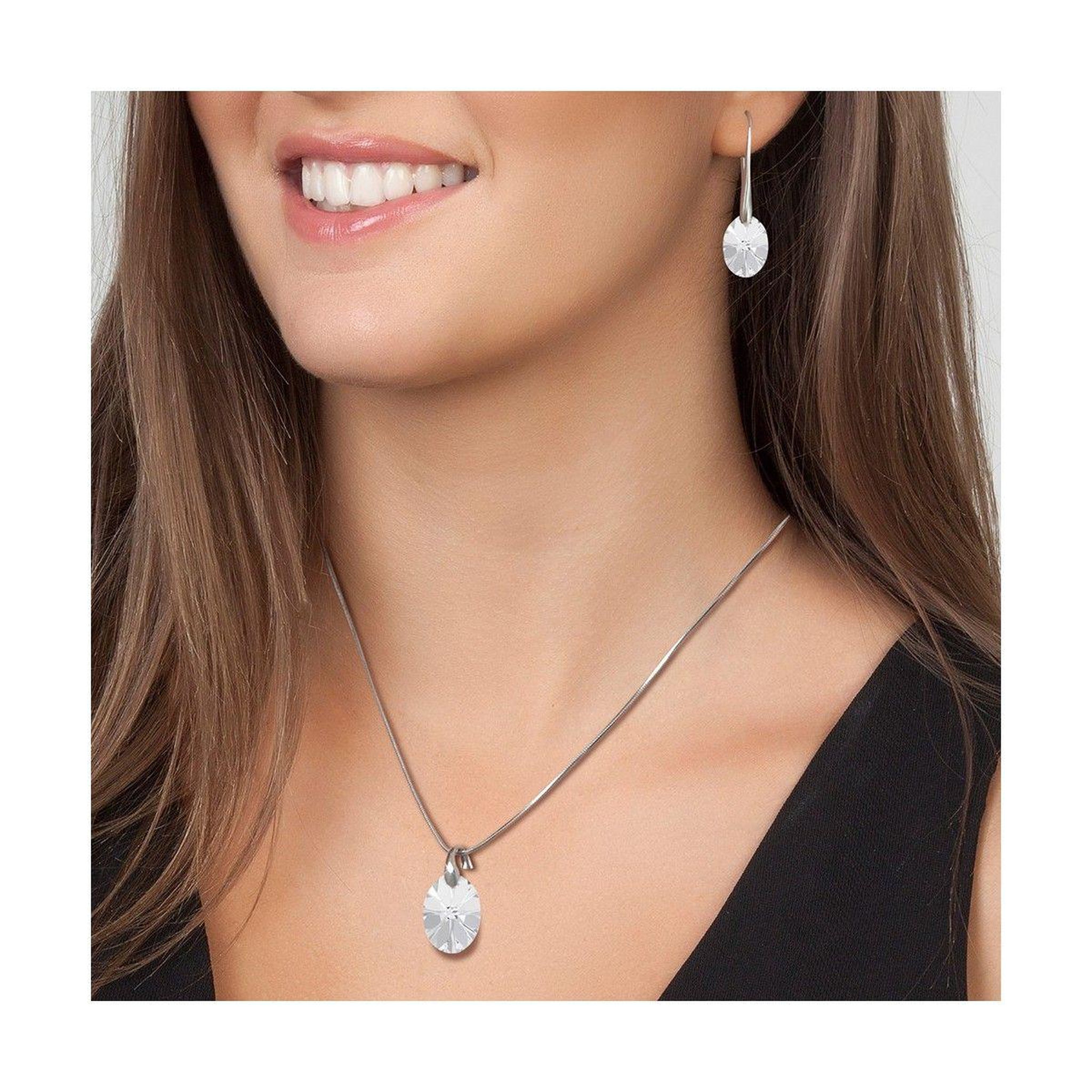 Voir la diapositive 2 : SC CRYSTAL Parure collier et boucles d'oreilles SC Crystal orneés de Cristaux scintillants