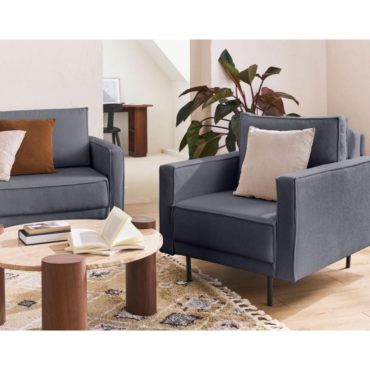 LISA DESIGN Charlie - fauteuil - pieds hauts - en tissu