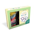 MES JOLIS BRACELETS BRESILIENS A CREER. COFFRET AVEC DES FILS DE DIFFERENTES COULEURS ET UN LIVRE EXPLICATIF, Ekpo Dorine